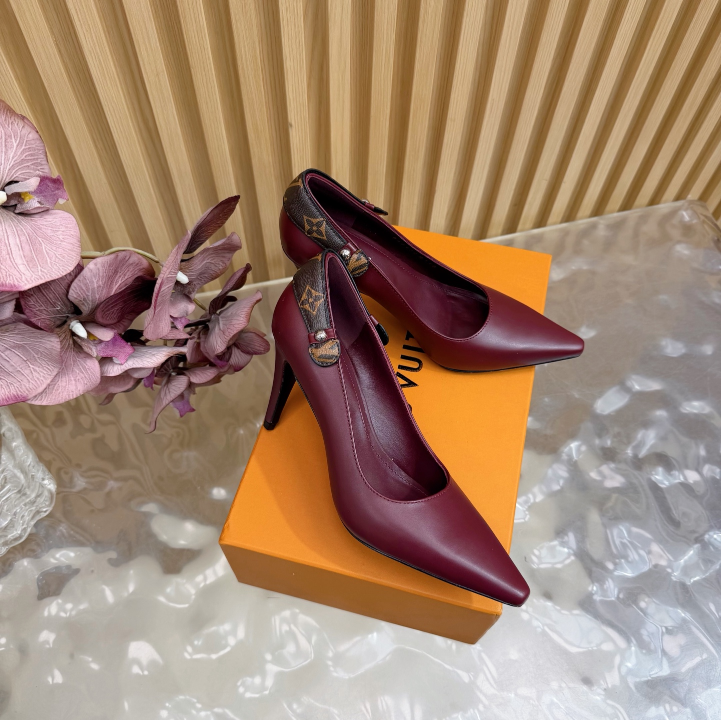 Women's high heels